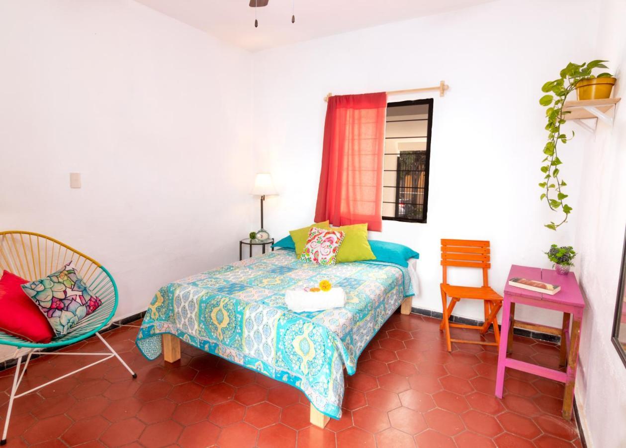 Hostal Casa Colores Adults Only Гвадалахара Экстерьер фото