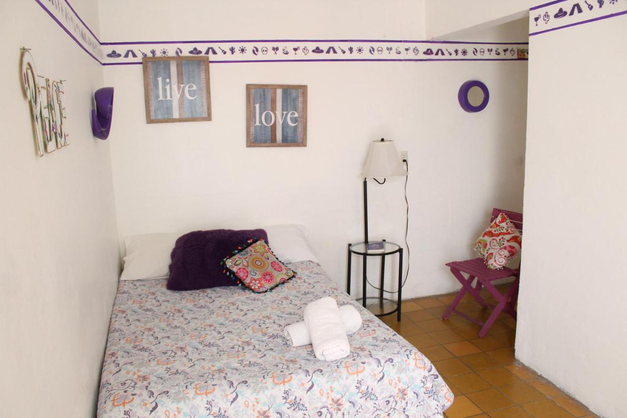 Hostal Casa Colores Adults Only Гвадалахара Экстерьер фото