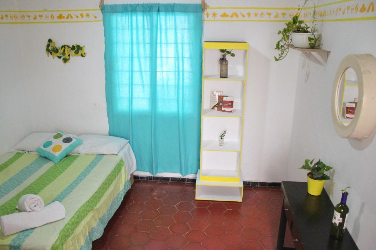 Hostal Casa Colores Adults Only Гвадалахара Экстерьер фото