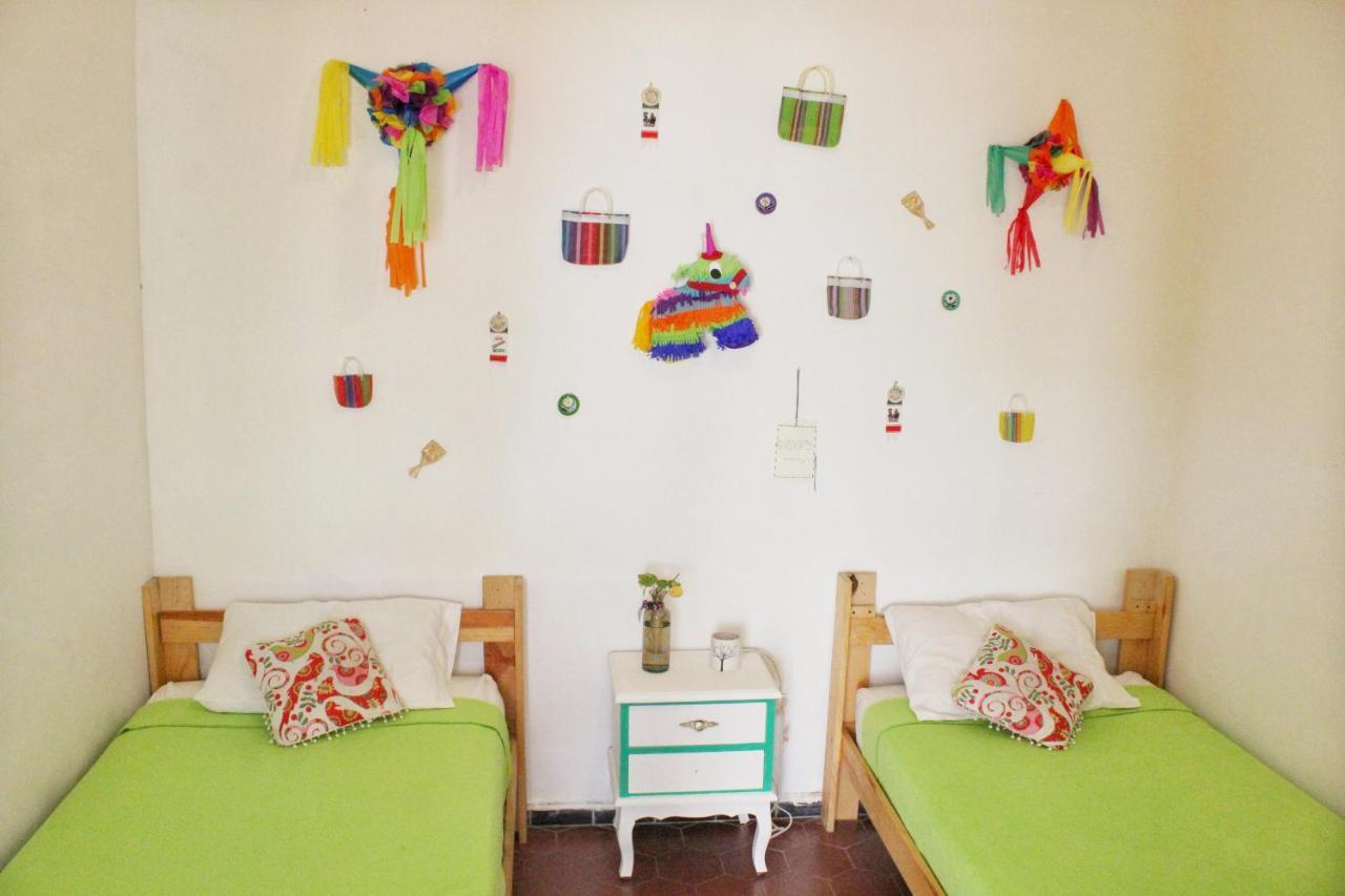 Hostal Casa Colores Adults Only Гвадалахара Экстерьер фото